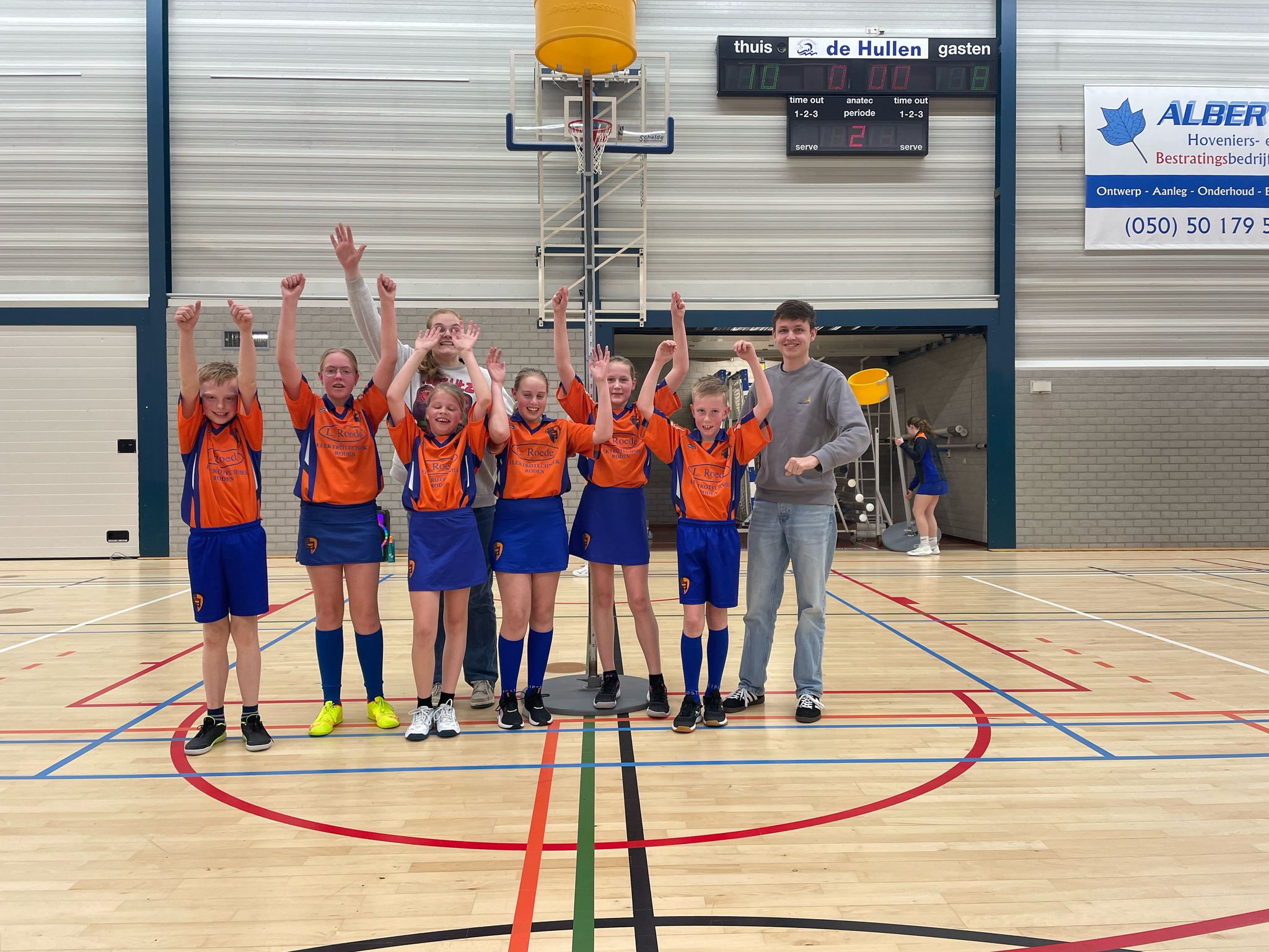 De D1 pupillen met hun coaches