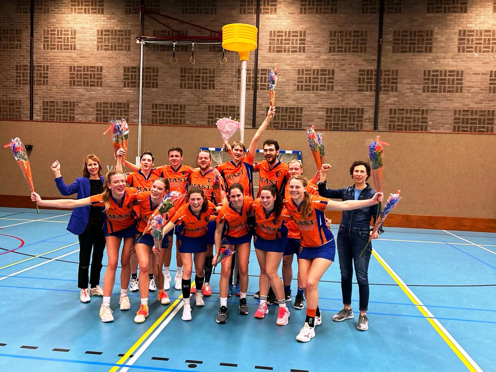 Senioren 2 zaalkampioen 2024